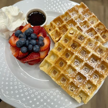 The Century House Bed And Breakfast Οττάβα Εξωτερικό φωτογραφία